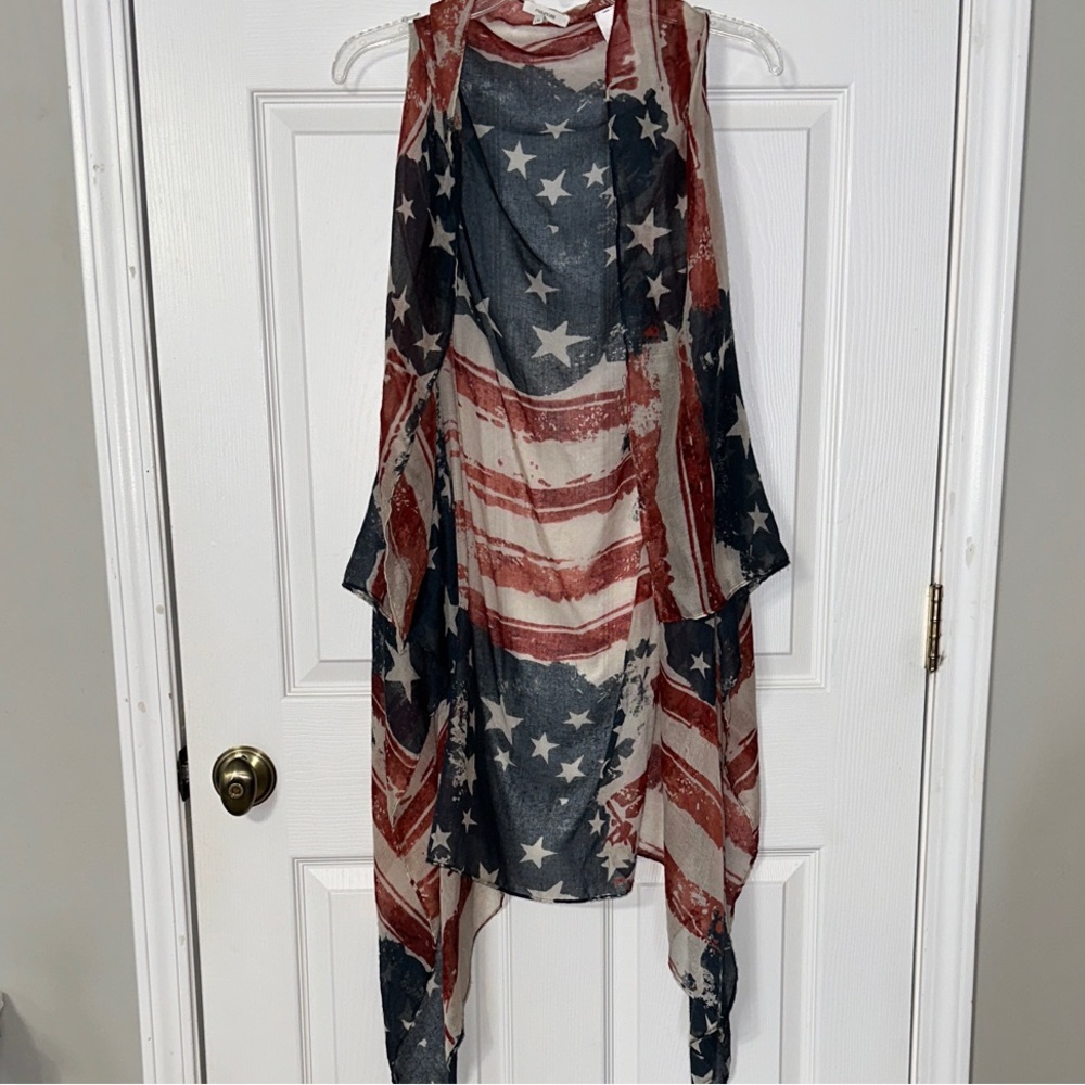 Maurices Patriotic Star and Stripe Kimono or Coverup